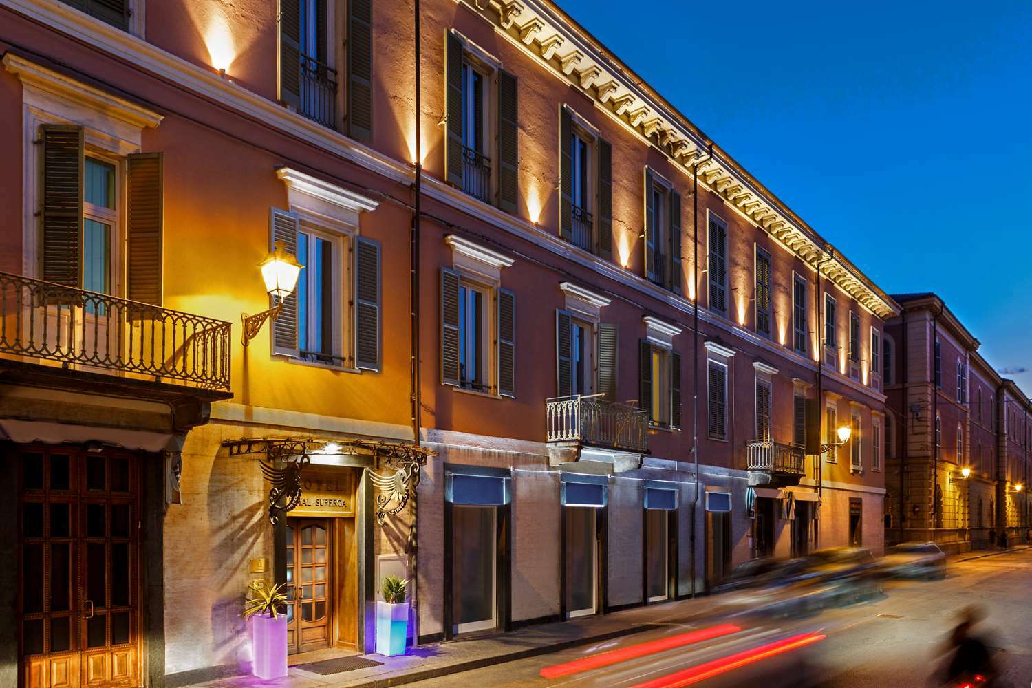 Best Western Plus Royal Superga Hotel Cuneo Exterior foto
